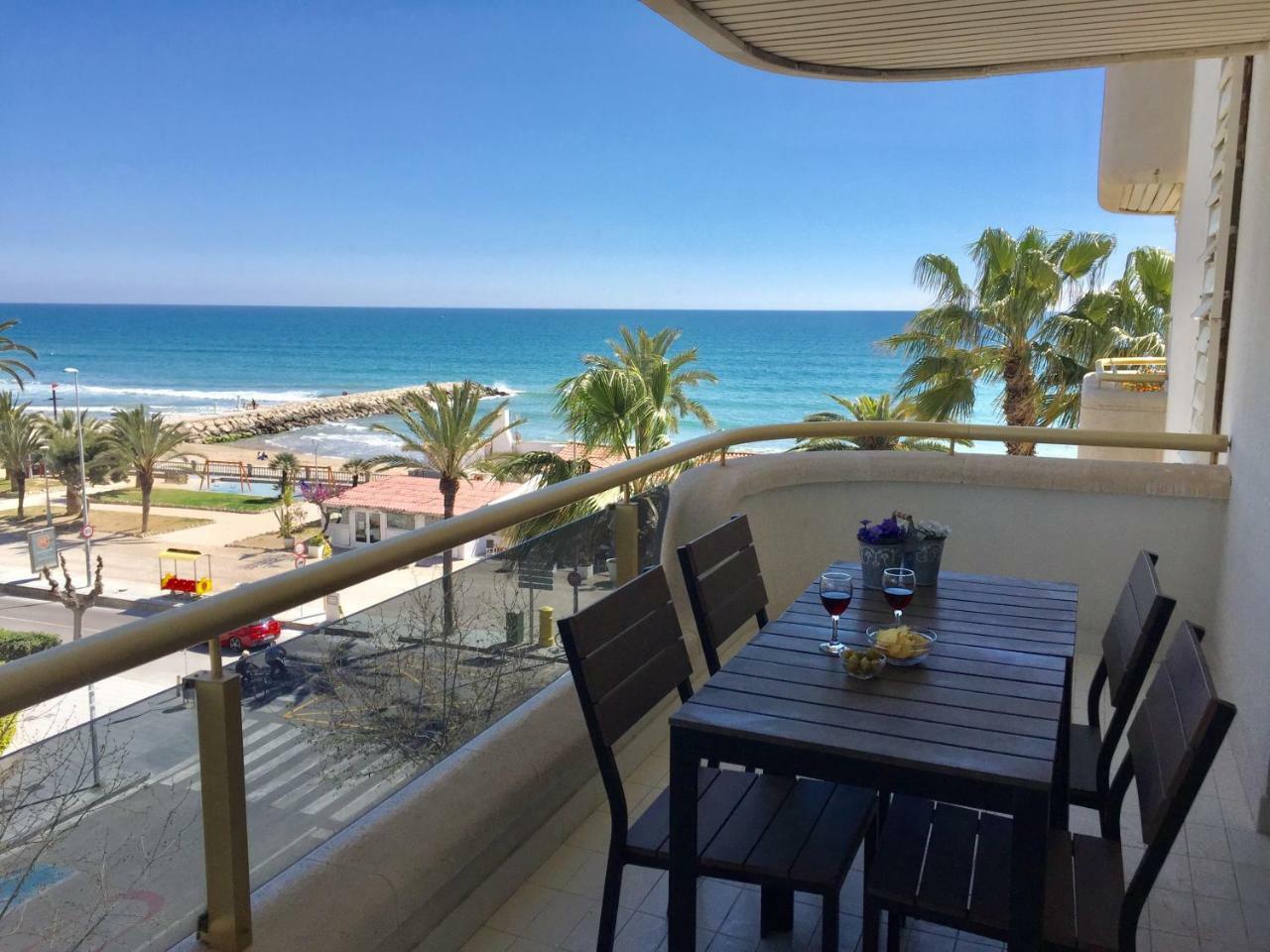 Mediterranean Apart Lägenhet Sitges Exteriör bild